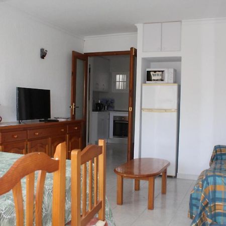 Moby Dick Apartment Бенидорм Екстериор снимка